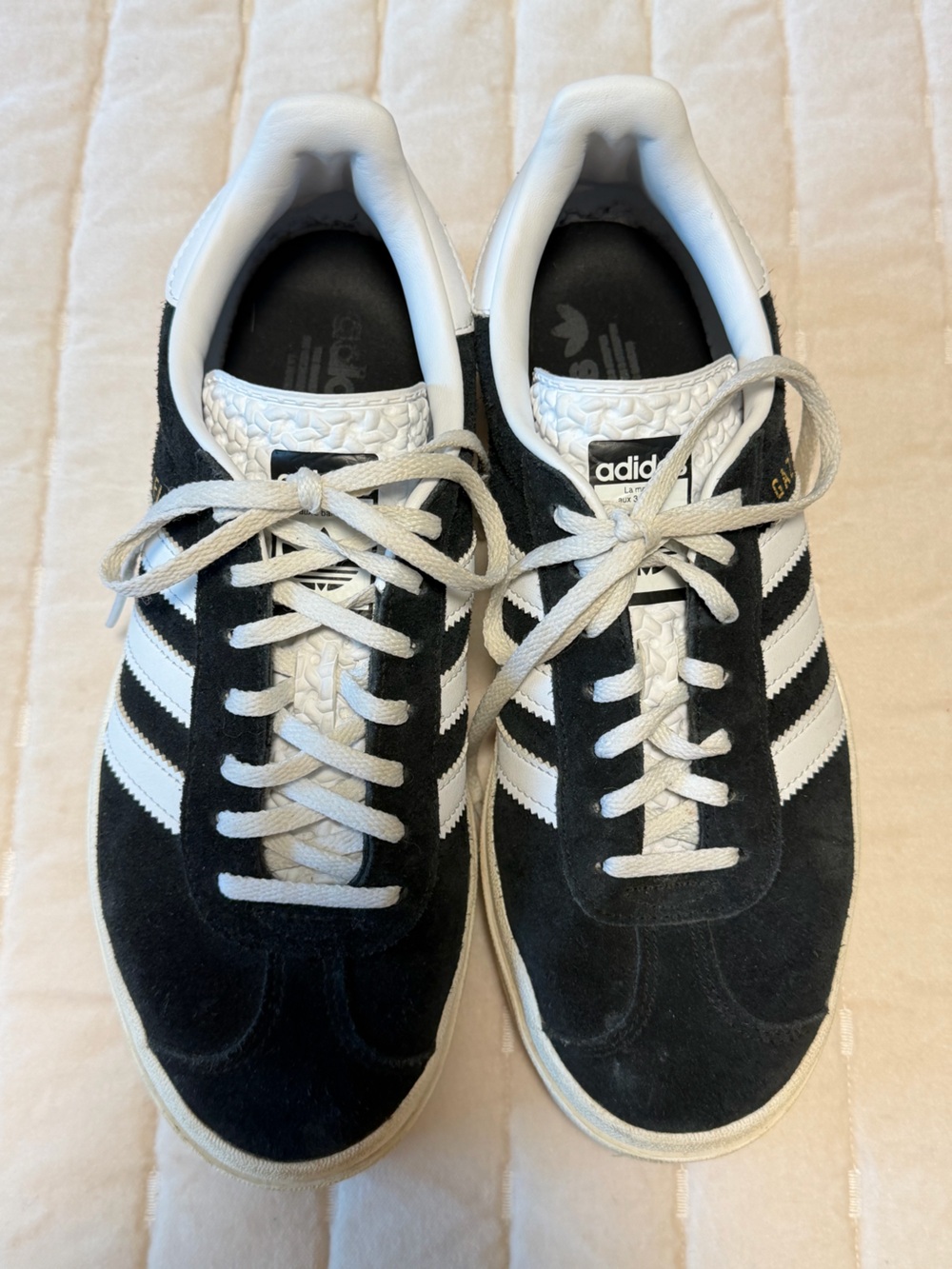 Adidas Women's 8.5 Navy/White Suede Sneakers